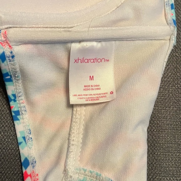 bikini - Picture 8 of 8